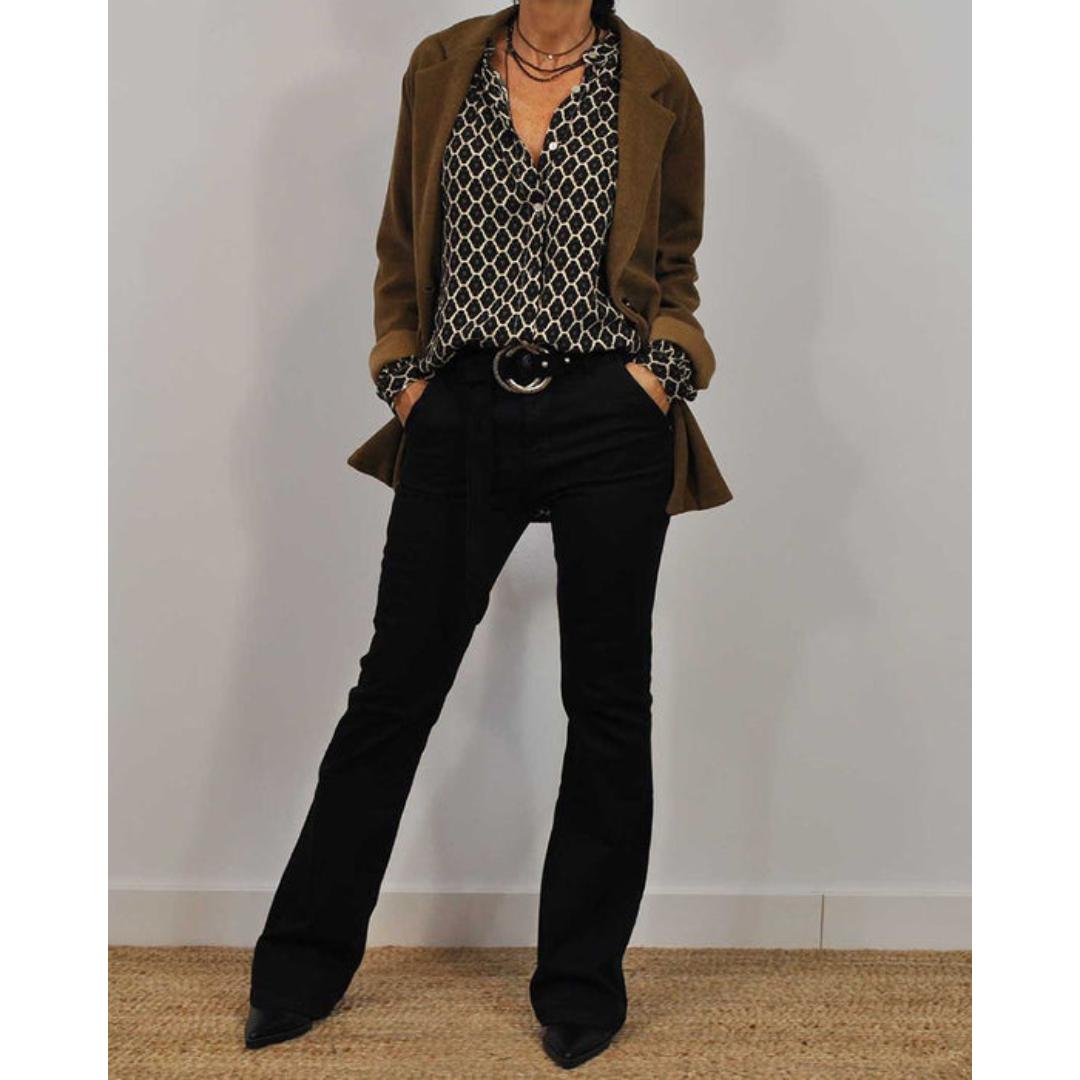 Effortless & Elegant V-Neck Blouse