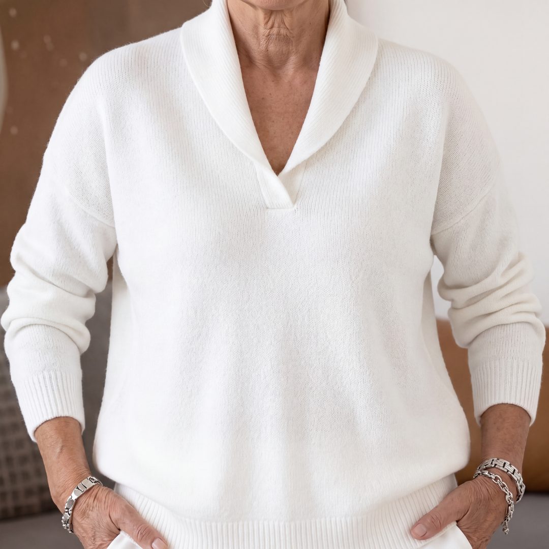 Women's Relaxed-Fit V-Neck Jumper for Autumn/Winter