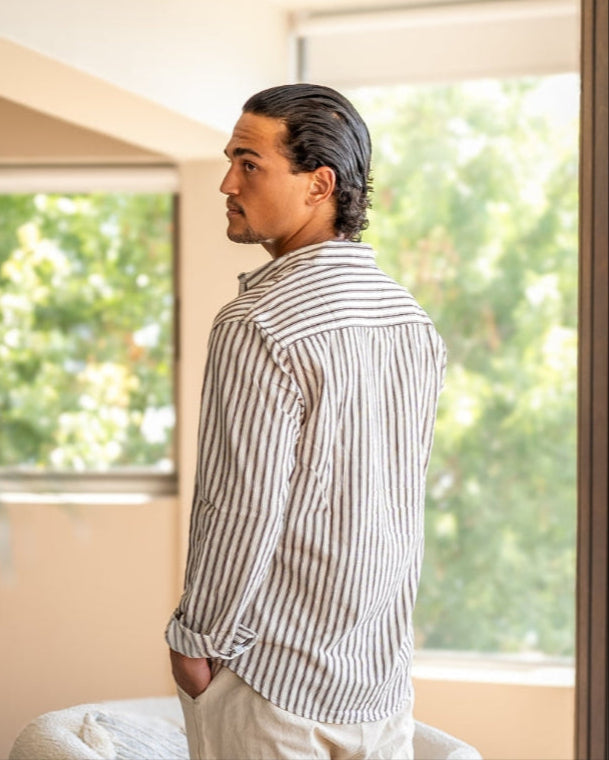 Long Sleeve Vertical Stripe Shirt