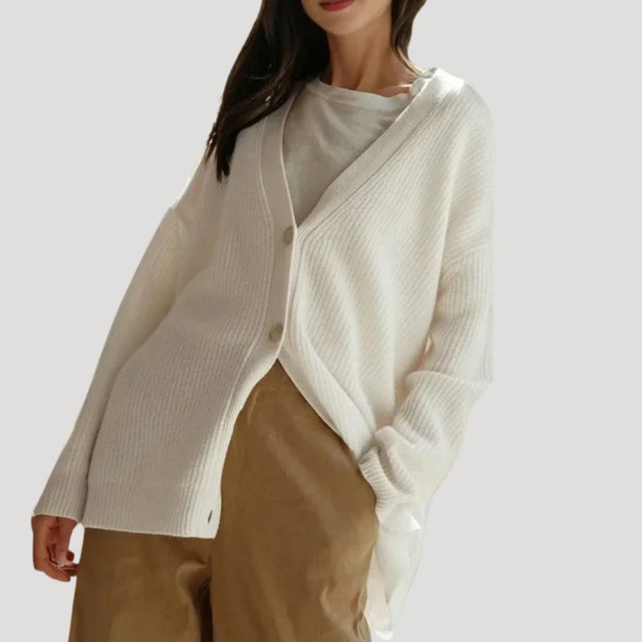 Oversized Ribbed Knit Cardigan with V-Neck and Button Front