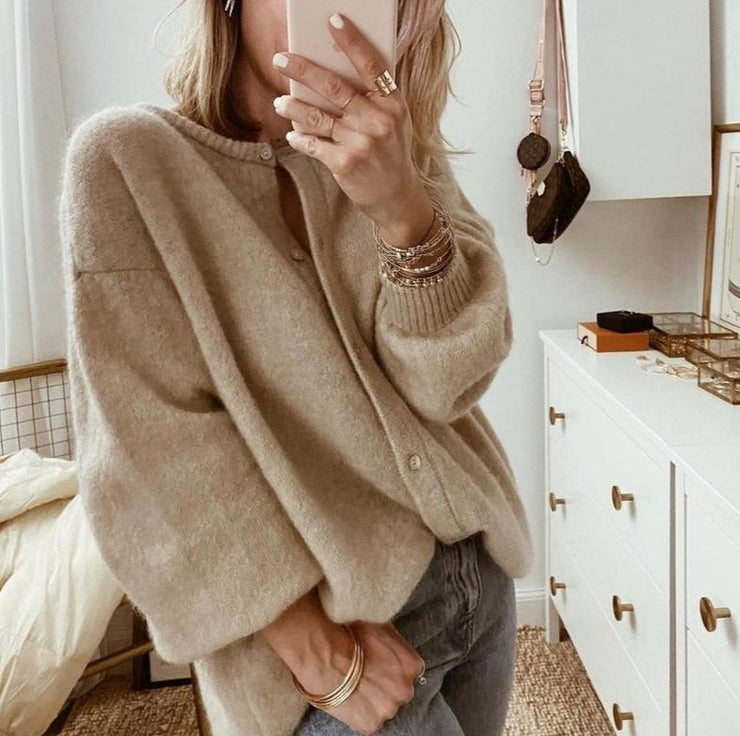 Oversized Fluffy Knit Cardigan with Round Neck and Button Front